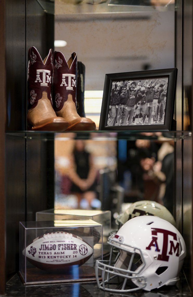 Lucchese texas 2025 a&m boots